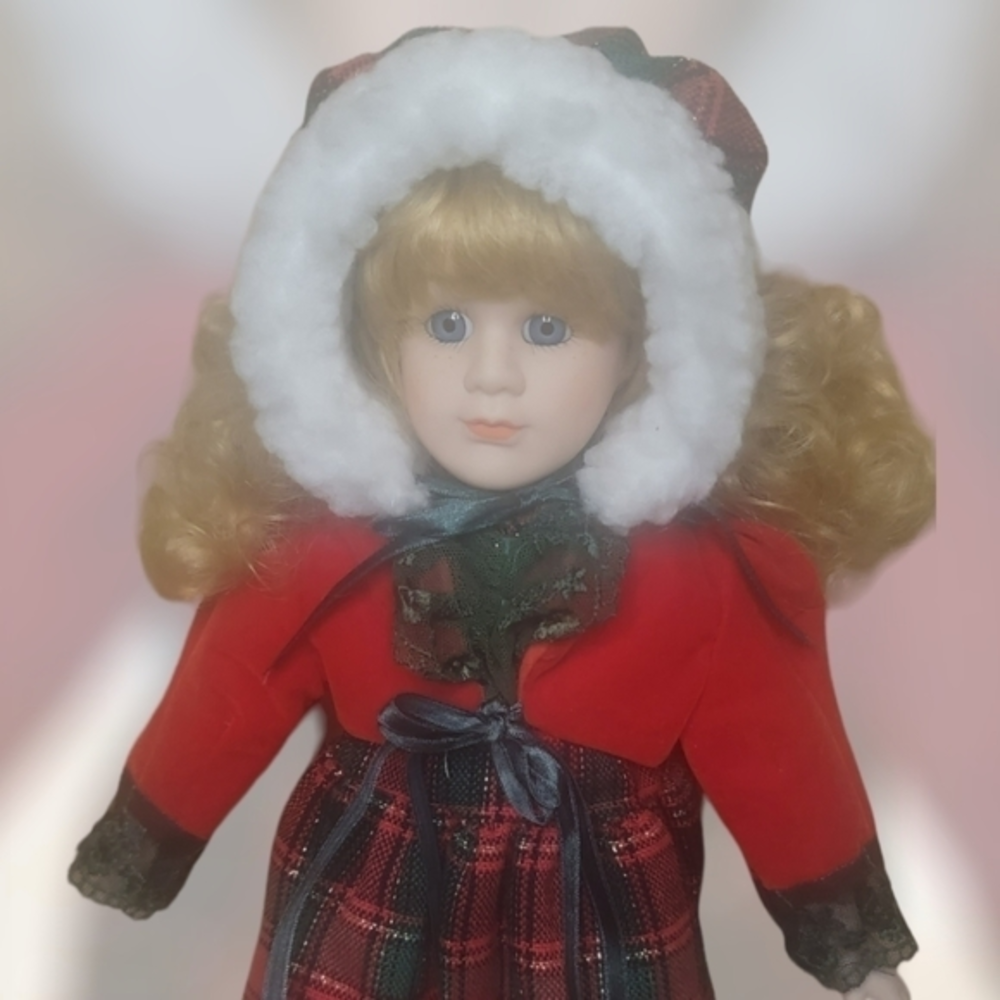 Vintage Porcelian "Chrissy" Christmas Doll ~ 1998